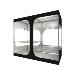Secret Jardin Dark Room 150x150x217cm R4.00