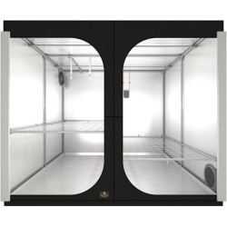Dark Room 240x240x200cm